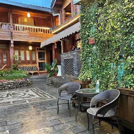 Lijiang Rongyi Homestay Dış mekan fotoğraf