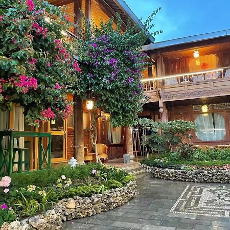 Lijiang Rongyi Homestay Dış mekan fotoğraf