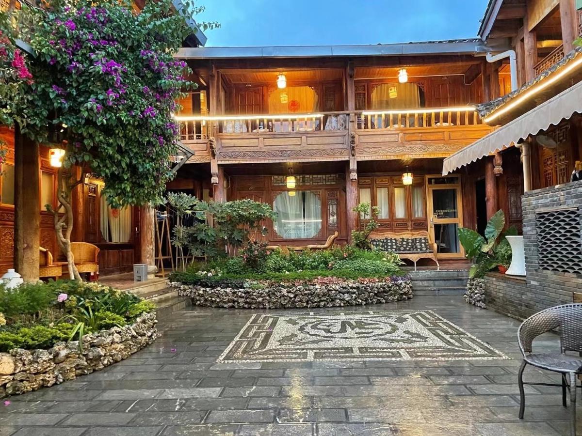 Lijiang Rongyi Homestay Dış mekan fotoğraf