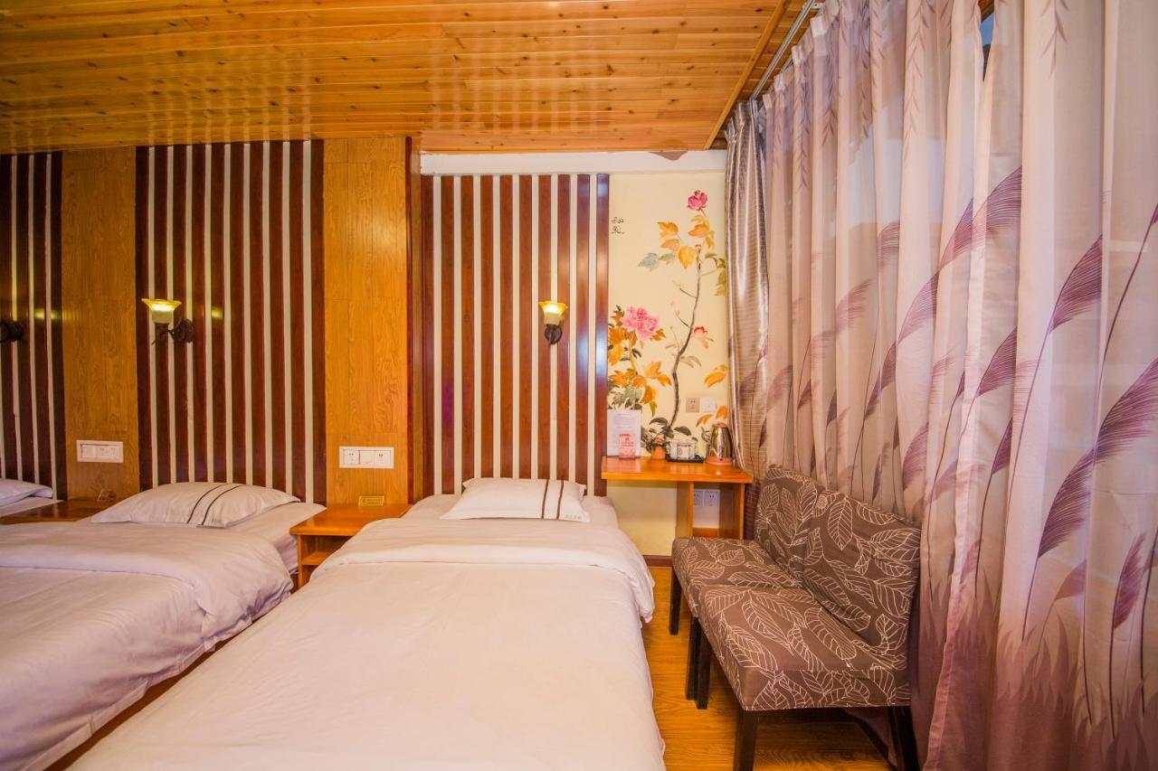 Lijiang Rongyi Homestay Dış mekan fotoğraf