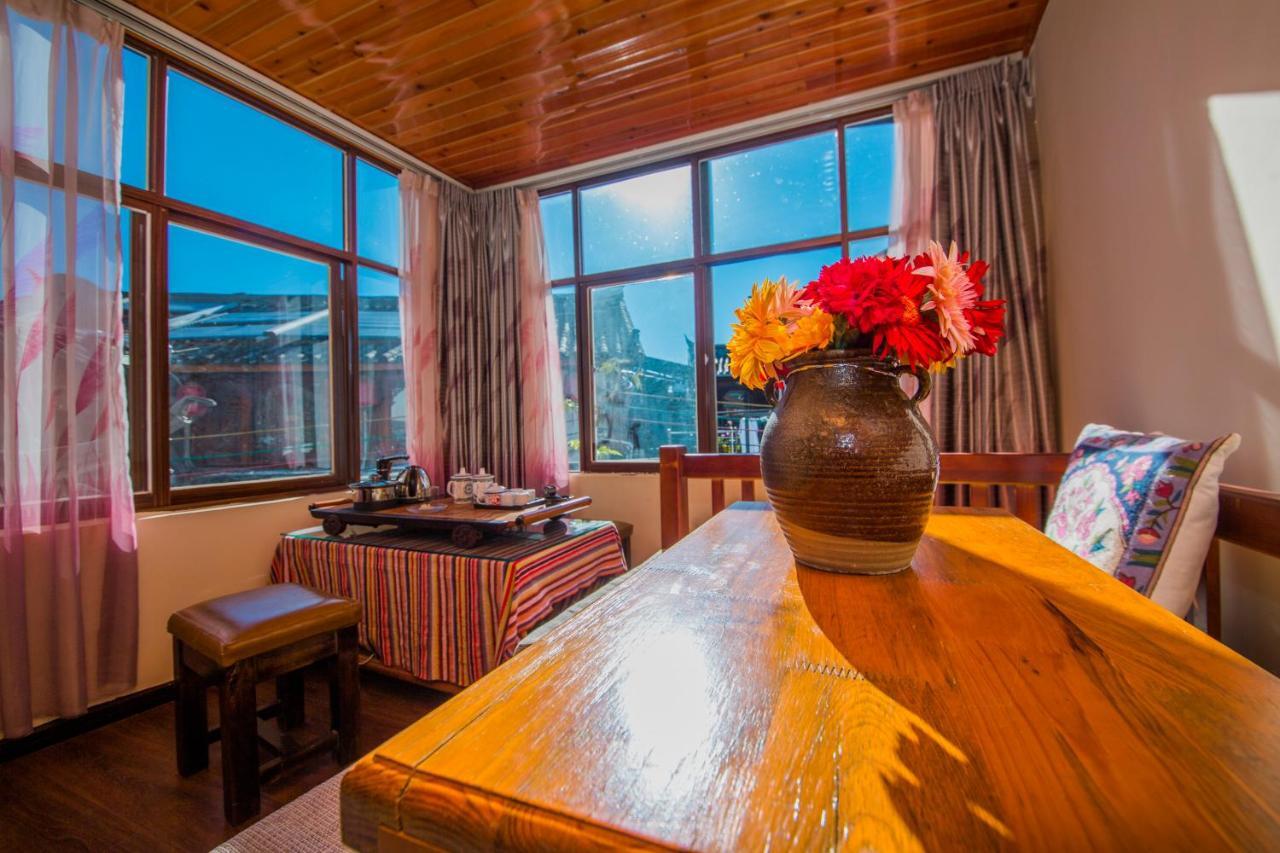 Lijiang Rongyi Homestay Dış mekan fotoğraf